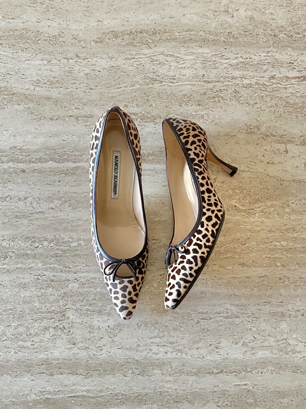 Vintage Manolo Blahnik Leopard Pony Hair Bow Pumps